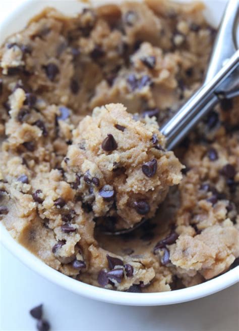 easy-edible-cookie-dough-cookies-and-cups image