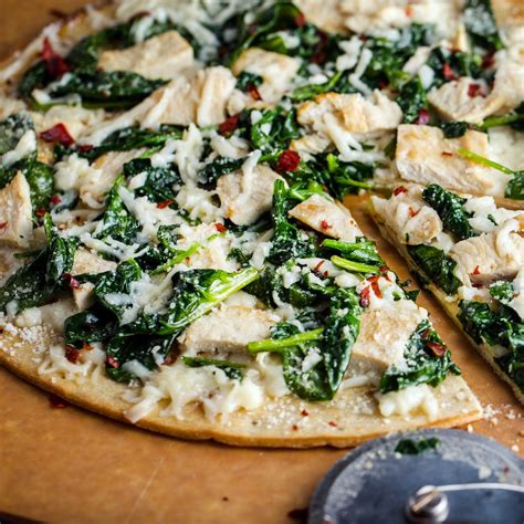 roasted-garlic-chicken-and-spinach-pizza-gourmet image