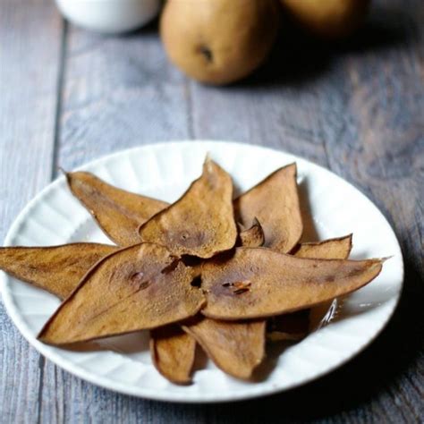 how-to-make-pear-chips-in-the-oven-an-easy-healthy image