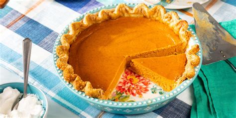 best-pumpkin-pie-recipe-how-to-make-pumpkin-pie image