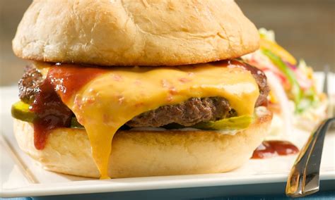 double-s-ranch-burgers-food-channel image