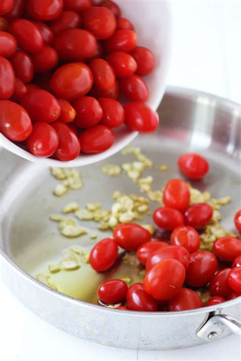 20-minute-cherry-tomato-and-basil-angel-hair image