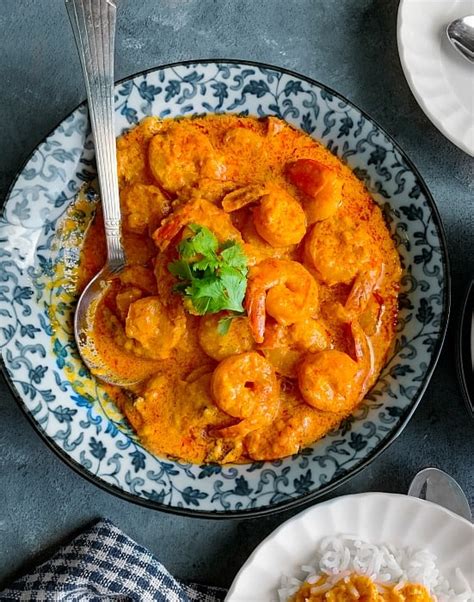 chingri-malai-curry-bengali-coconut-shrimp-curry-keto image