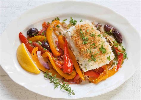 baked-halibut-with-vegetables-quick-colorful image