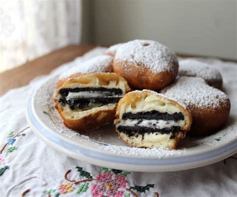 deep-fried-oreos-by-food-lust-people-love-is-an image