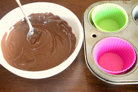 easy-chocolate-mousse-with-chocolate-cups-family image