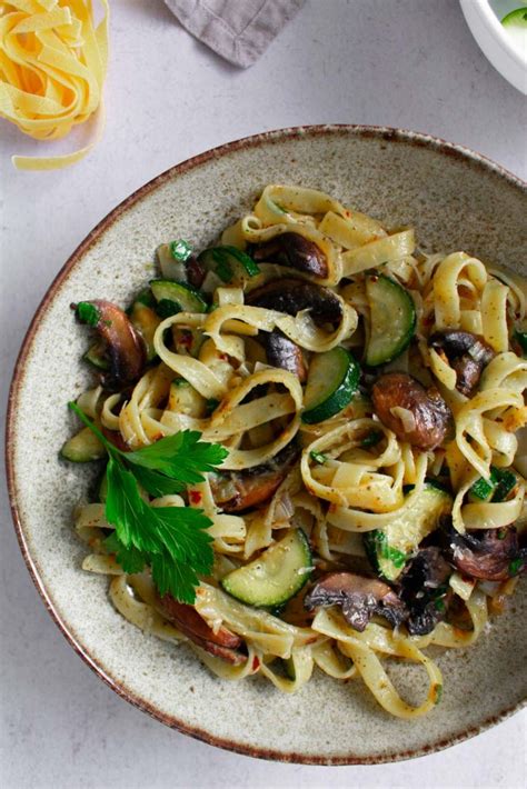 zucchini-and-mushroom-pasta-kitchen-on-the-avenue image