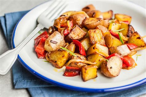 easy-skillet-fried-potatoes image