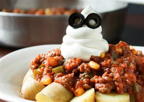 easy-halloween-goulash-ghoul-ash-from-somewhat image