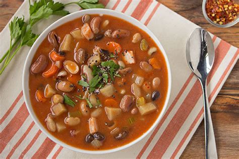 spicy-ham-and-21-bean-soup-woodland-foods image