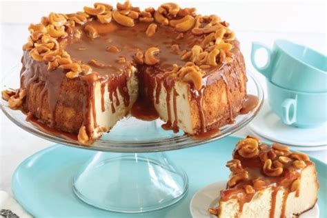 roasted-cashew-caramel-cheesecake-recipe-bakepedia image