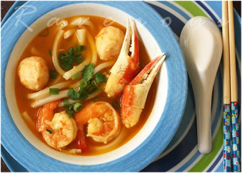 banh-canh-cua-recipe-the-ravenous-couple image