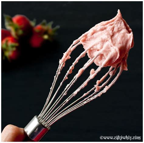 strawberry-frosting-with-fresh-strawberries-cakewhiz image
