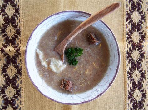 croatian-recipe-how-to-make-prežgana-soup-brown image
