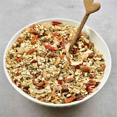 healthy-muesli-recipe-vegan-protein-breakfast image