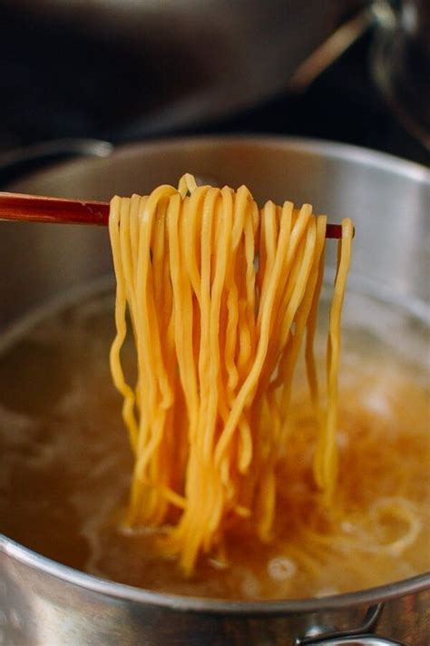 ginger-scallion-hokkien-noodles-the-woks-of-life image