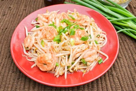 sauted-shrimp-and-bean-sprouts-salu-salo image