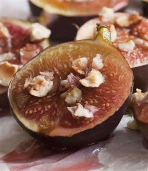 how-to-make-easy-and-delicious-honey-roasted-figs image