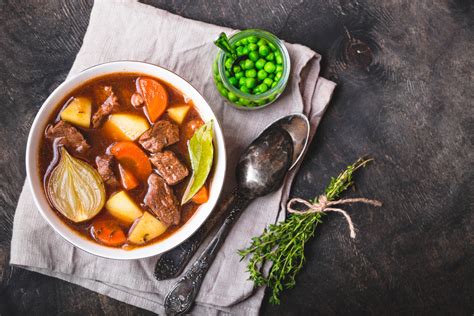 beef-stew-with-artichokes-jamie-geller image