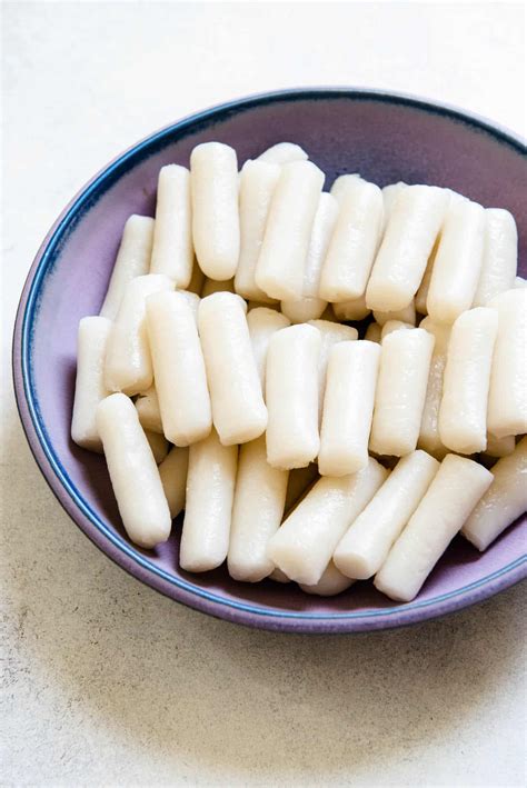 steamed-asian-rice-cakes-healthy-nibbles-by-lisa-lin image