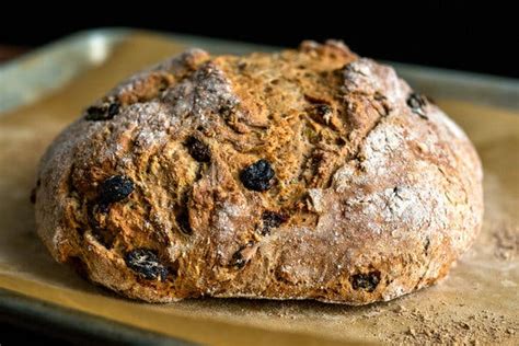 whole-wheat-soda-bread-with-raisins-spotted-dog image