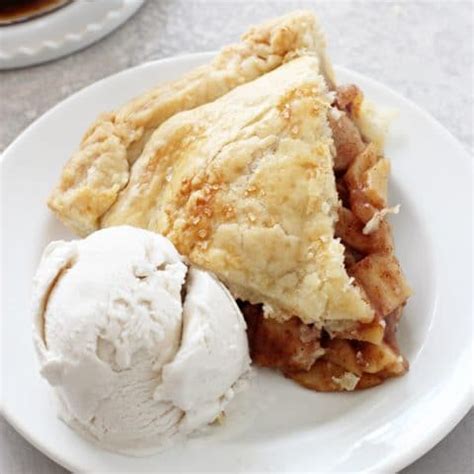 dairy-free-apple-pie-cook-nourish-bliss image
