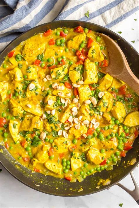 20-minute-coconut-chicken-curry-family-food-on-the image