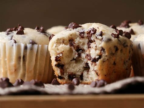 moist-fluffy-chocolate-chip-muffin-divas-can-cook image