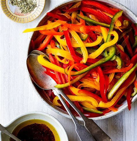 bell-pepper-slaw-edible-communities image