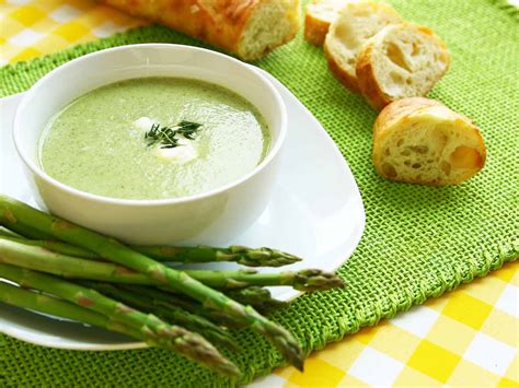 marcus-beans-asparagus-and-spinach-soup-saga image
