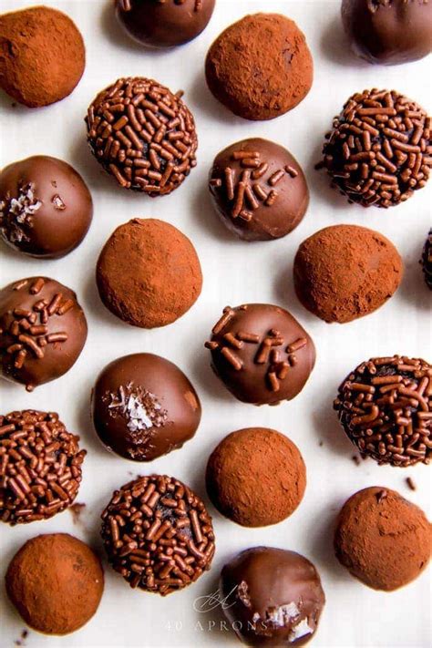 healthy-vegan-chocolate-truffles-recipe-paleo-40 image