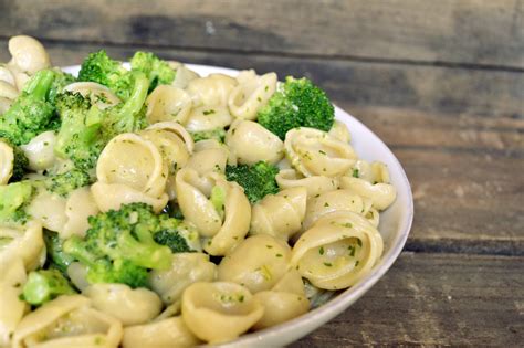 pasta-with-mustard-butter-and-broccoli-farm-fresh-to-you image