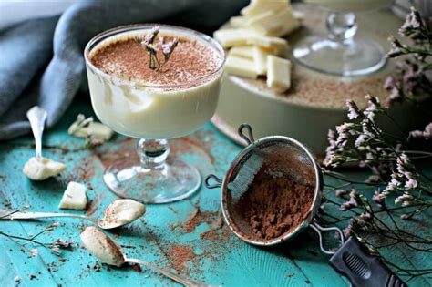 easy-white-chocolate-mousse-sweet-and-savory-meals image