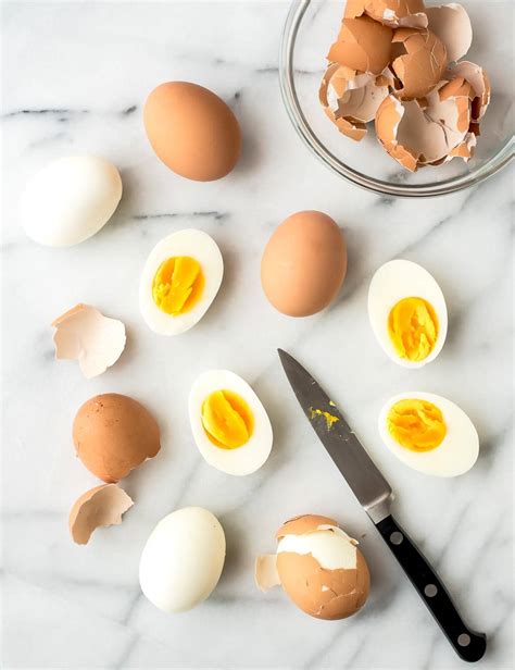 healthy-egg-salad-perfect-for-lunch-wellplatedcom image