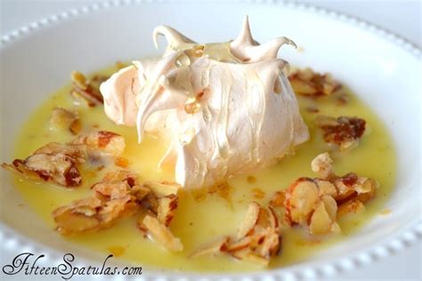 ile-flottante-meringue-clouds-floating-in-creme-anglaise image