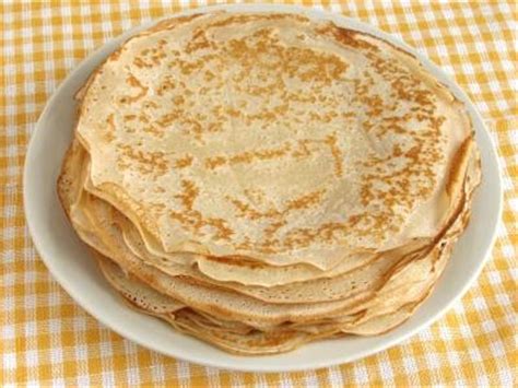 cream-cheese-pancakes-or-crepes-eating-keto image
