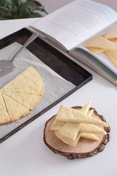 classic-shortbread-recipe-4-ingredients-melt-in-mouth image