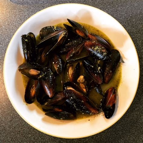 annihilation-mussels-in-pesto-the-hungry-bookworm image