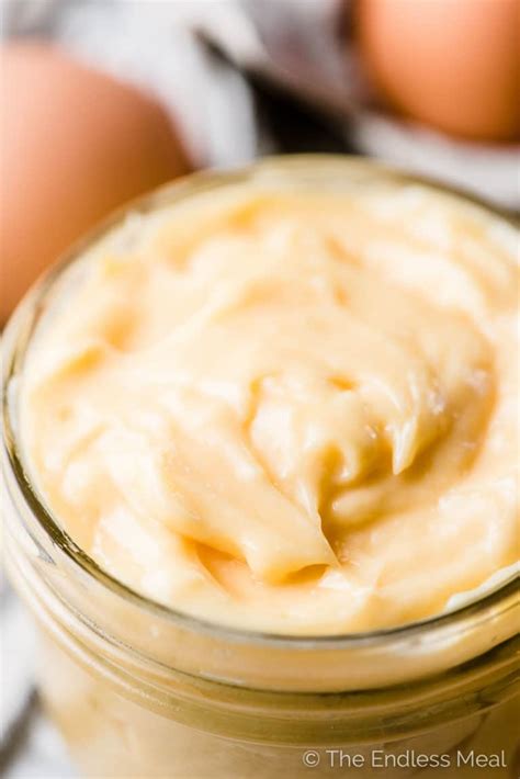 how-to-make-homemade-mayonnaise-easy-the image