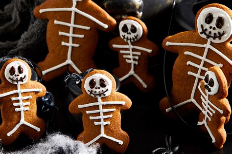 scarily-good-gingerbread-skeleton-cookies-for-halloween image