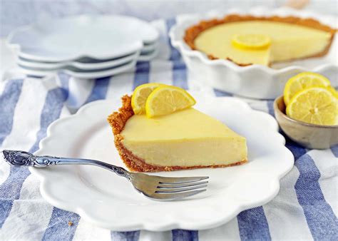 lemon-cream-pie-modern-honey image