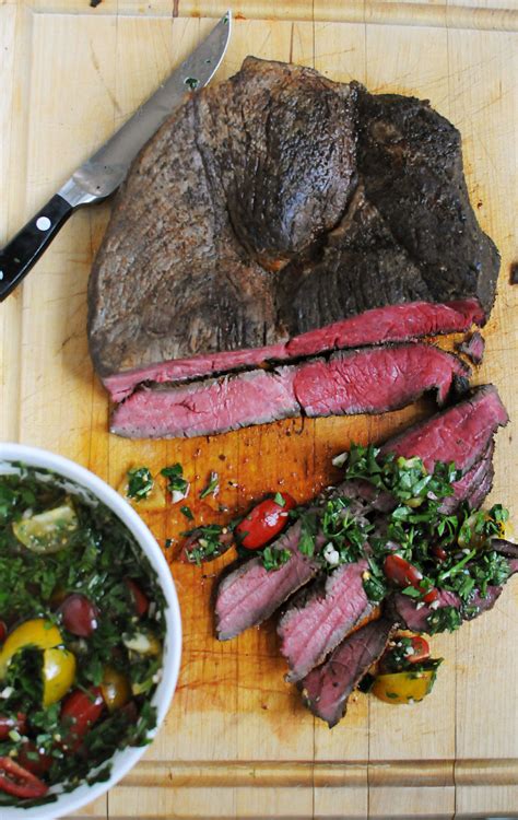 sirloin-tip-roast-with-parsley-and-tomato-chimichurri image