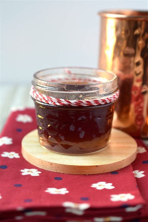 gingerbread-simple-syrup-snacks-and-sips image