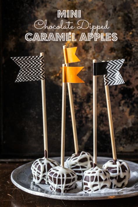 mini-chocolate-dipped-caramel-apples-jelly-toast image
