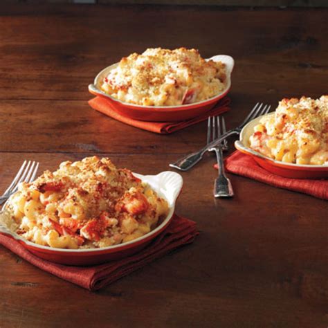 ina-garten-lobster-mac-and-cheese image