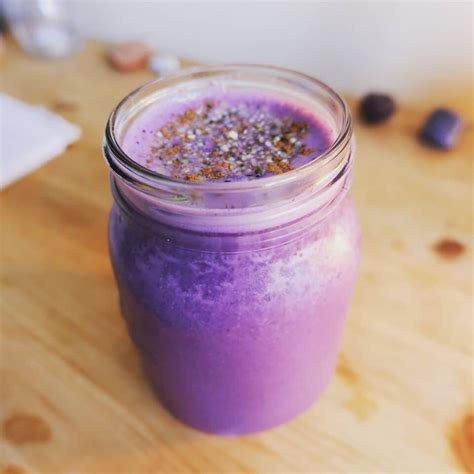 recipe-very-berry-smoothie-growing-chefs image