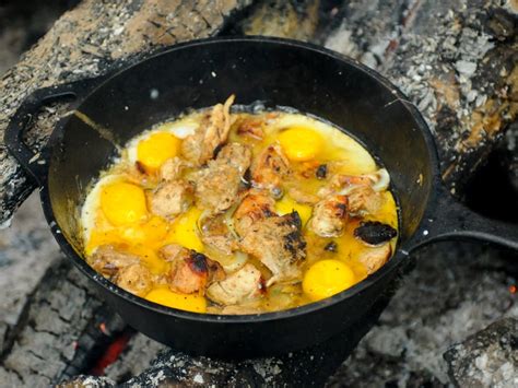 15-camping-breakfast-ideas-that-any-camper-can image