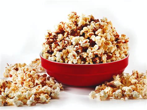 maple-nut-caramel-corn-maple-from-canada image