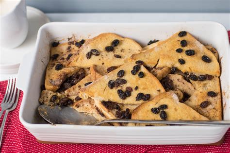 super-easy-irish-bread-and-butter-pudding image