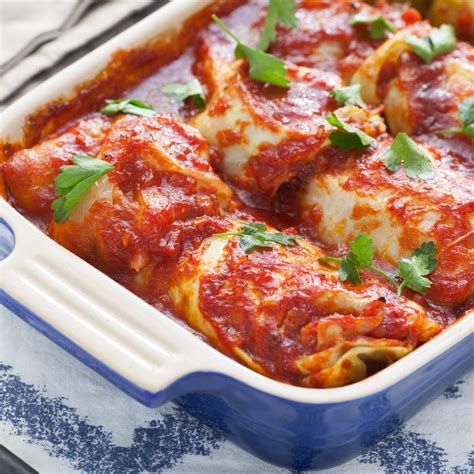 recipe-stuffed-cabbage-with-sweet-and-sour-tomato image